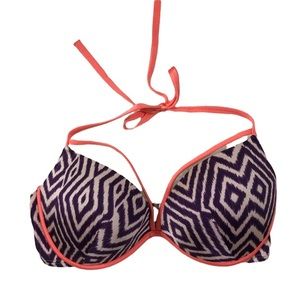 Victoria’s Secret bikini top, 34D